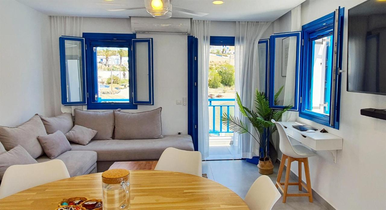 Meraki Beachfront Foiníkion Exterior foto